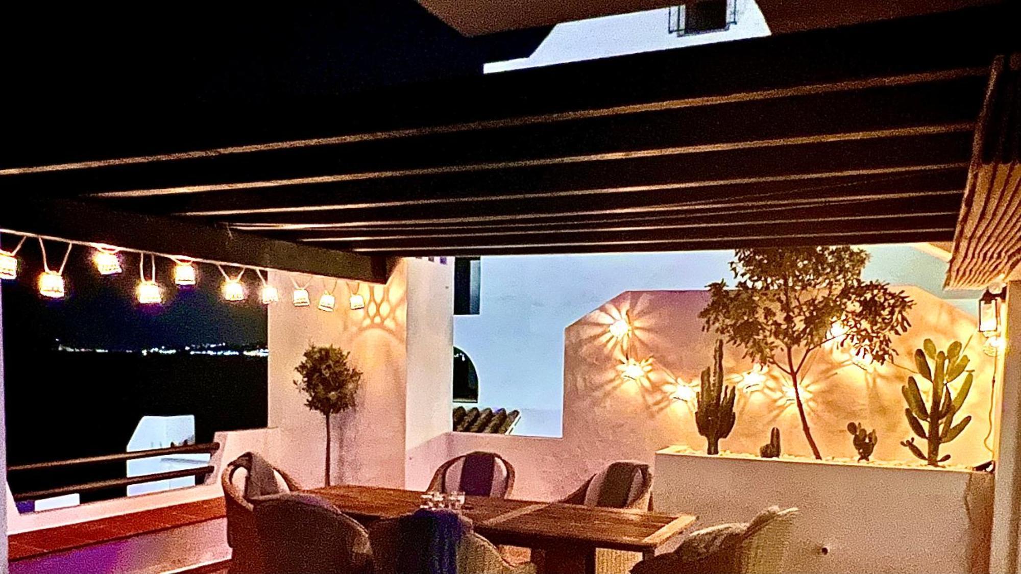 Playa Cristo Amazing Beach Terrace Appartment Estepona Eksteriør billede