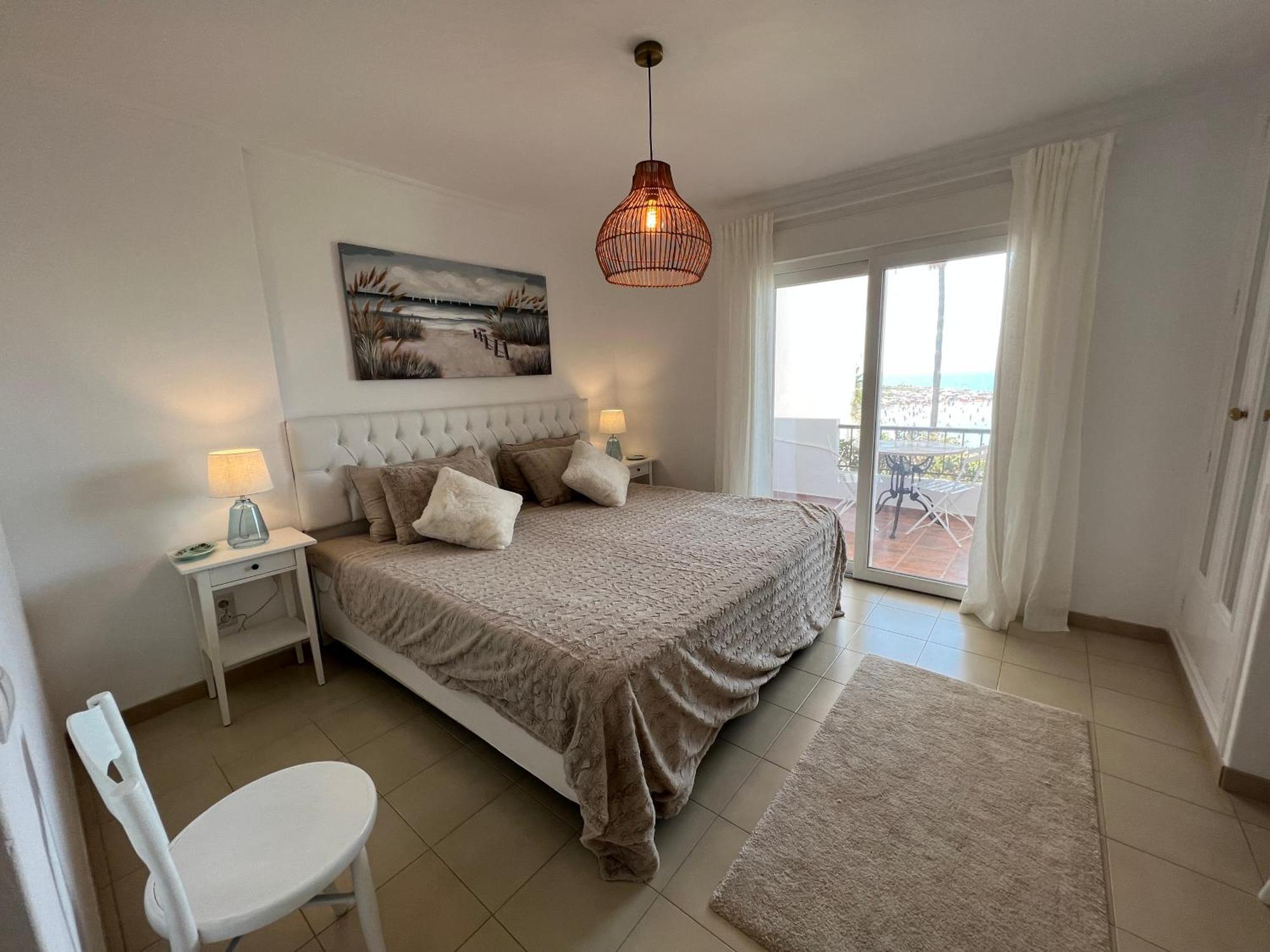 Playa Cristo Amazing Beach Terrace Appartment Estepona Eksteriør billede